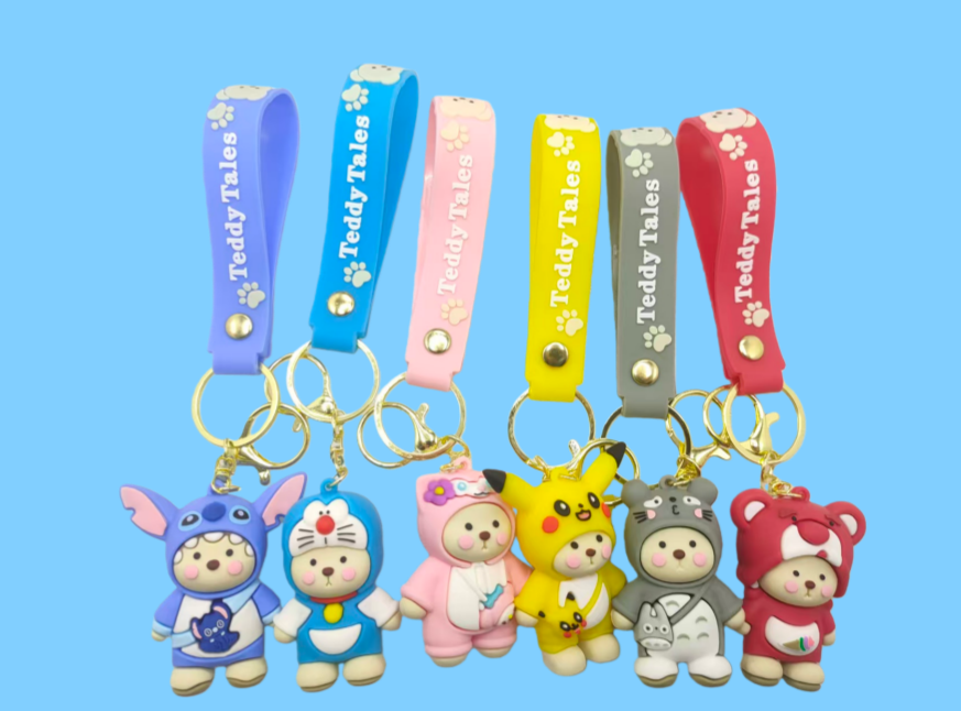 Stock $0.5/PCS Spot PVC Cartoon keychain Creative 3D Soft PVC Keychain Rubber keychain 